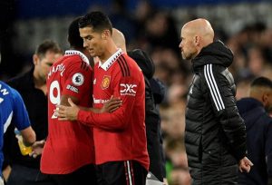 Ronaldo trước ngưỡng cửa rời Man United trong tháng 1